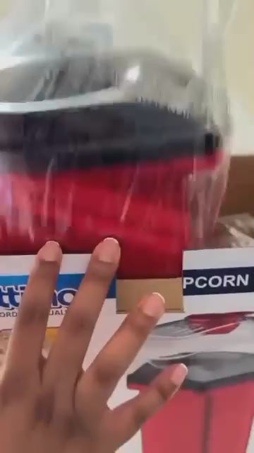 Portable Mini Electric Popcorn Maker. Oil-Free